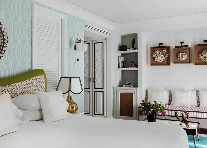 Tiberio Palace - The Leading Of The World Capri