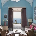 Tiberio Palace - The Leading Of The World 5* 카프리