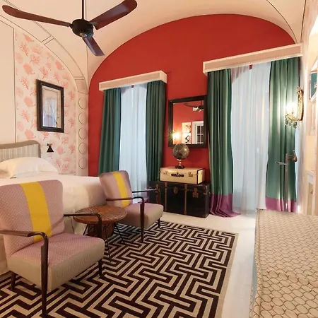 Tiberio Palace - The Leading Of The World 5* קאפרי
