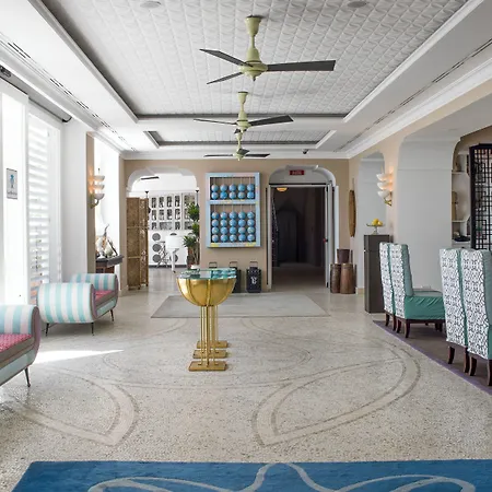 מלון Tiberio Palace - The Leading Of The World 5*