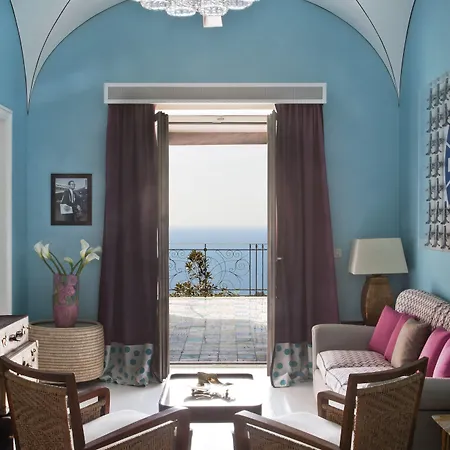 Tiberio Palace - The Leading Of The World 5* קאפרי