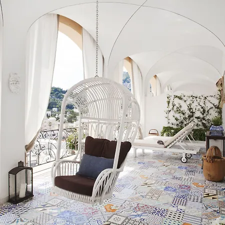 Tiberio Palace - The Leading Of The World