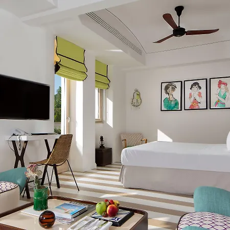 Tiberio Palace - The Leading Of The World