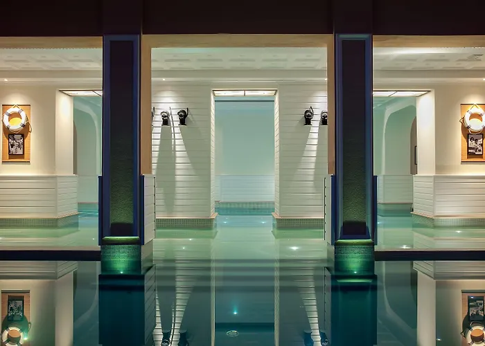 Tiberio Palace - The Leading Of The World