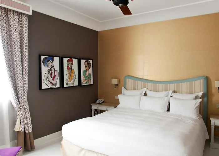 Tiberio Palace - The Leading Of The World Капри